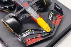 1:18 Burago Red Bull F1 RB19 #1 TEAM ORACLE - WORLD CHAMPION SEASON 2023 Formula 1