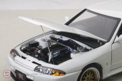 1:18 1991 Nissan Skyline GT-R R32 V spec II BBS