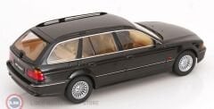 1:18 Triple 9 1998 BMW 5-series Touring E39