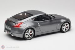 1:18 OTTO 2009 Nissan 370Z