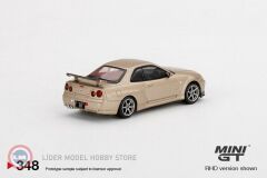 1:64 Nissan Skyline GT-R (R34) M-Spec Silica Breath RHD