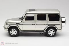 1:18 OTTO 2003 Mercedes Benz G Class 55 AMG