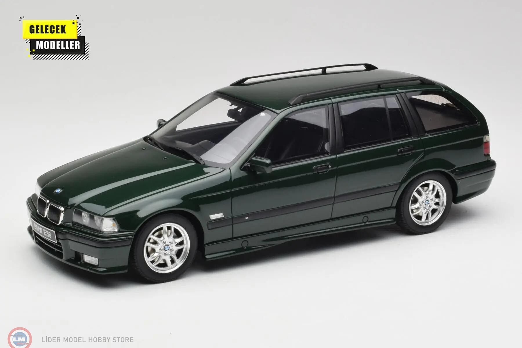 1:18 OTTO 1997 BMW E36 328i Touring M Pack