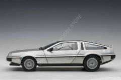 1:18 1981 Delorean DMC -12 (Satin finish)