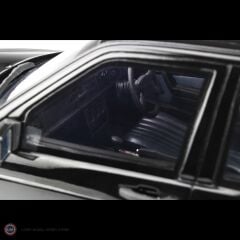 1:18 Otto 1984 Mercedes Benz 190E AMG 2.3 W201