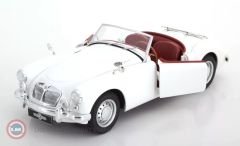 1:18 Triple 9 1961 MGA MKII A1600 open convertible with Luggage Rack
