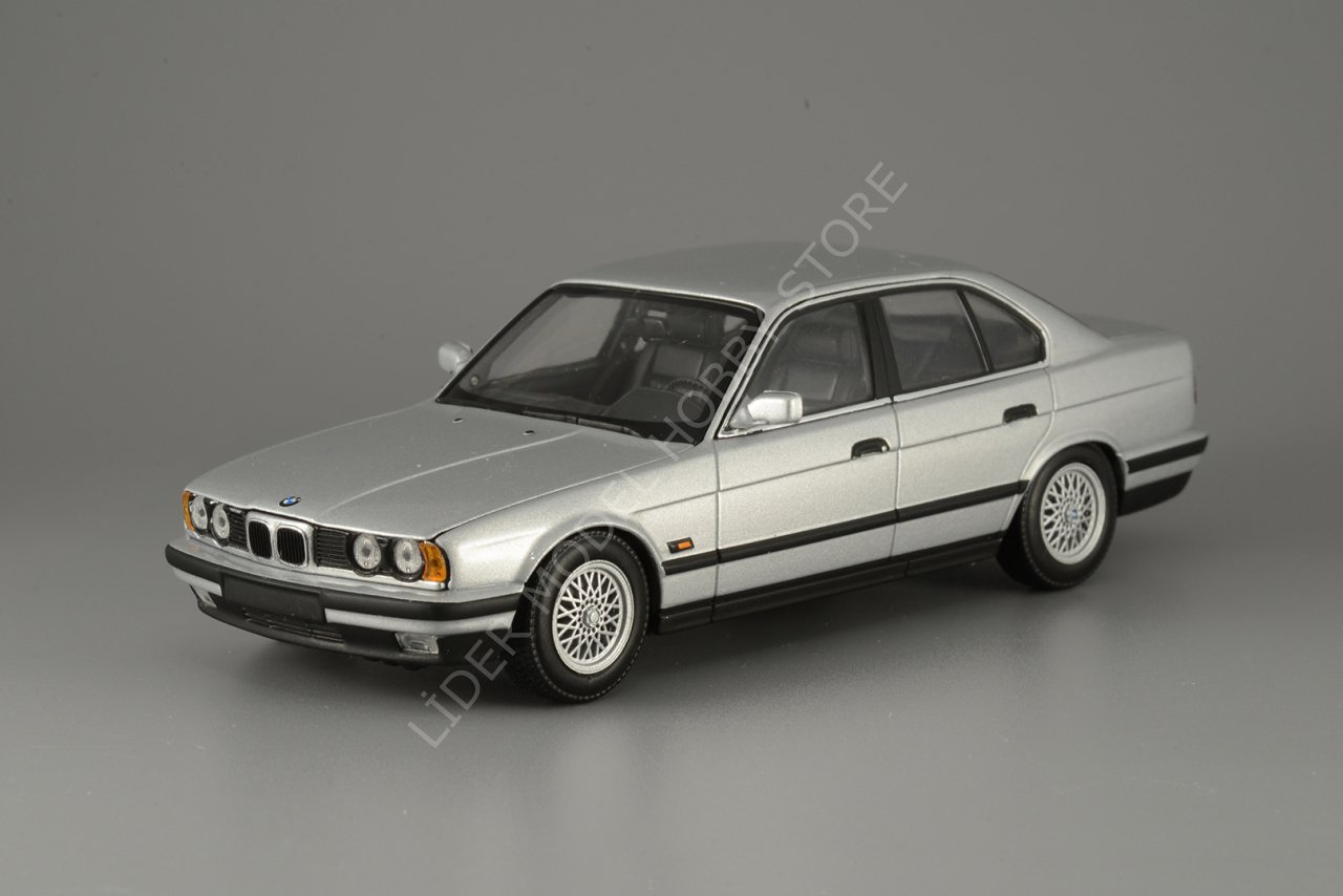 Minichamps - 1:18 1988 BMW 535i E34 - 10.024,10 TL - 10.024,10 TL