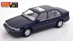 1:18 Triple 9 1996 Volvo 960
