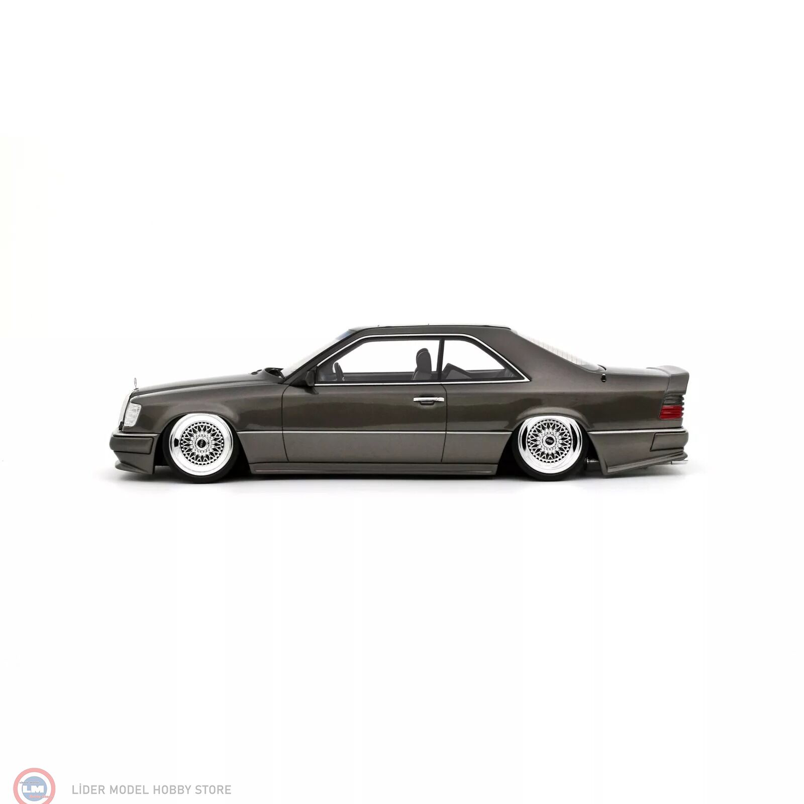 Otto Mobile - 1:18 Otto Mercedes Benz W124 C124 AMG Stance Works - 6. ...