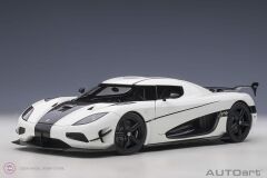 1:18 2015 Koenigsegg Agera RS (Arctic White/Carbon) Beyaz