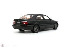 1:18 Otto 2000 BMW E39 M5 Black Saphire