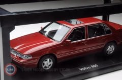 1:18 Triple 9 1996 Volvo 960