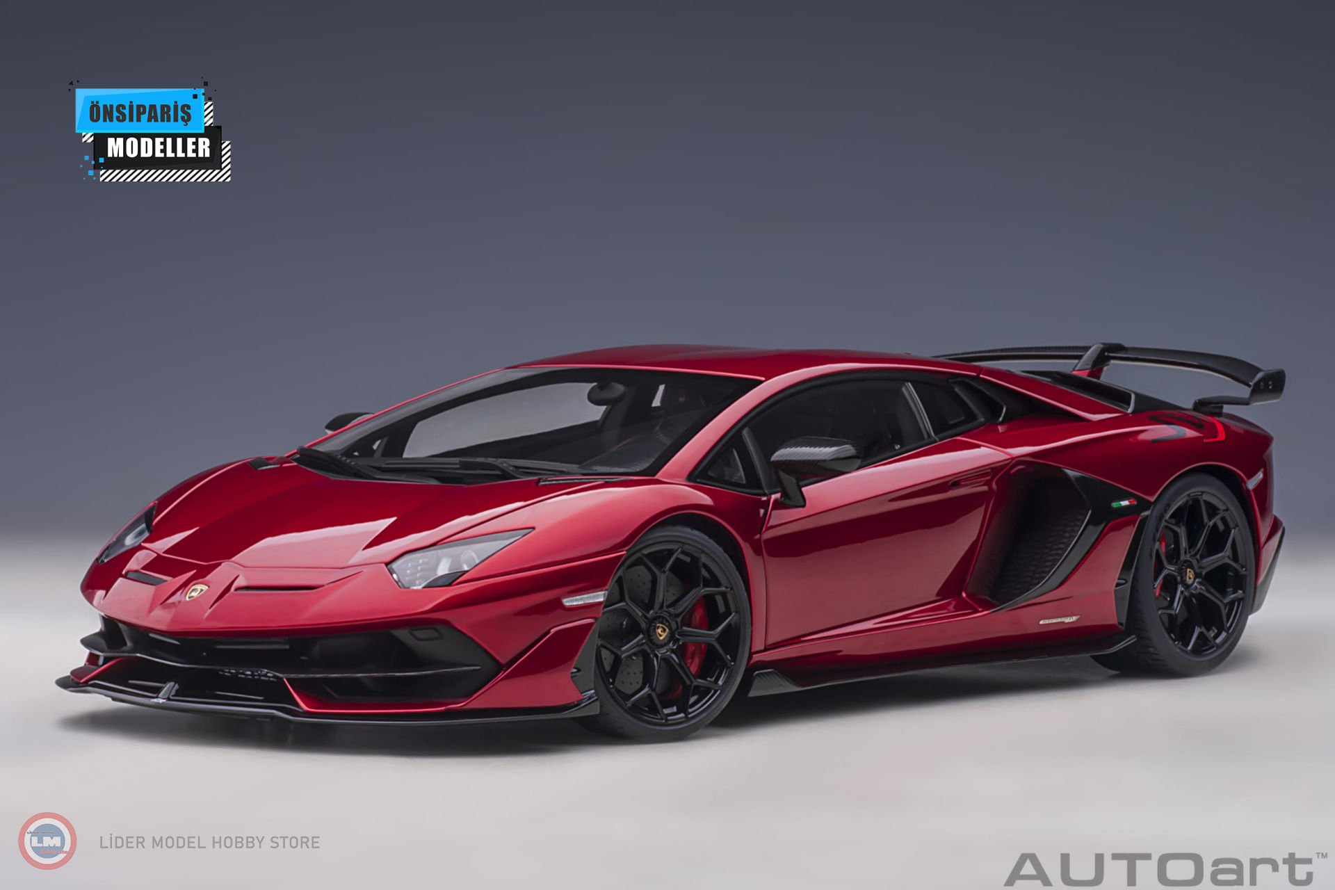 1:18 2019 Lamborghini Aventador SVJ (Rosso Efesto)