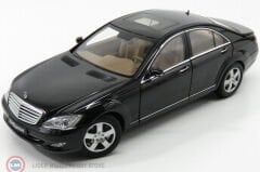 1:18 Autoart 2005 Mercedes Benz S Class S500 W221