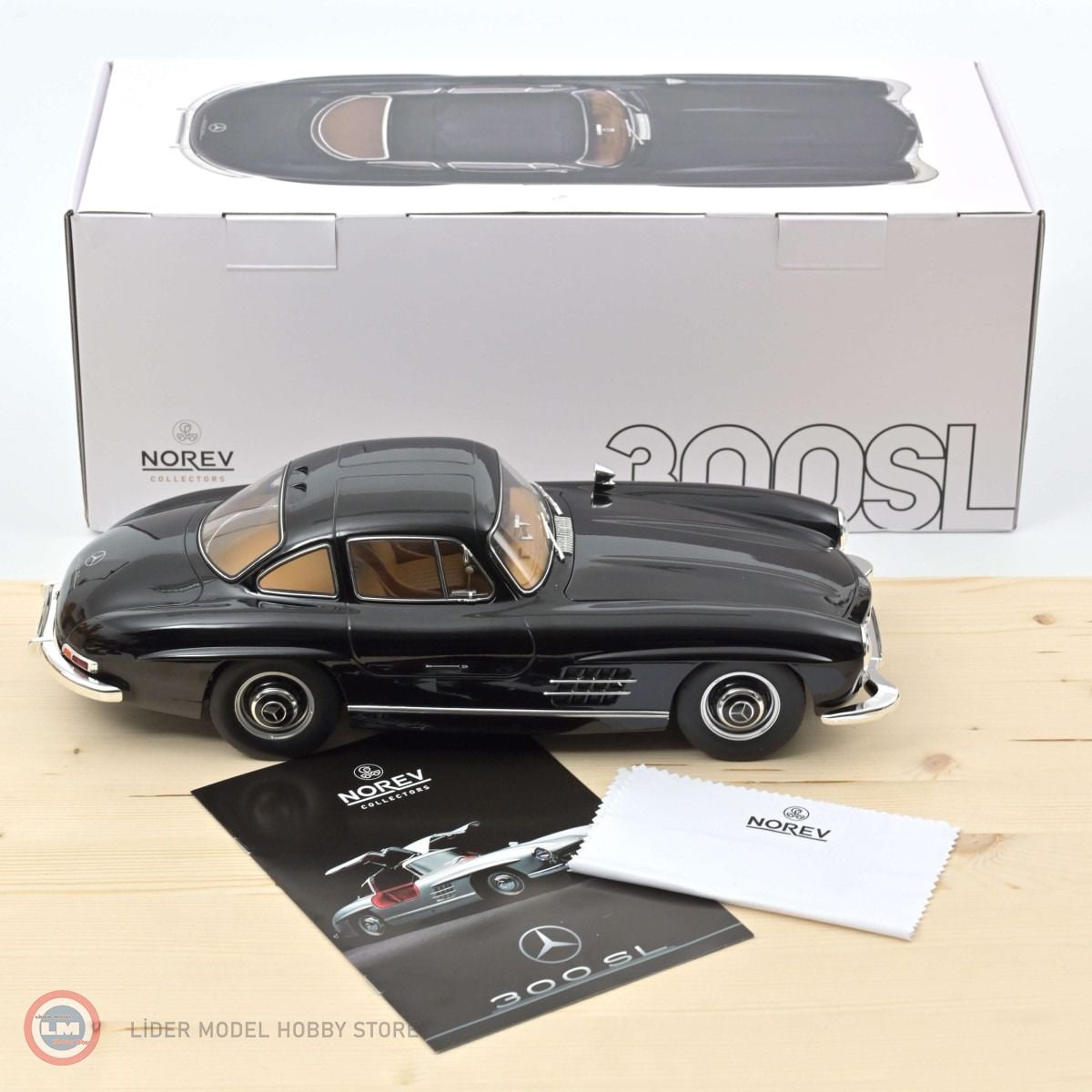 Norev - 1:12 Norev 1954 Mercedes Benz 300 SL Gullwing Speacial