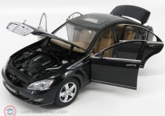 1:18 Autoart 2005 Mercedes Benz S Class S500 W221
