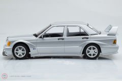 1:18 1990 Mercedes Benz 190E 2.5-16 Evo 2
