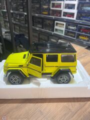 KUSURLU 1:18 Autoart Mercedes Benz G500 4x4 Electric Beam Yellow