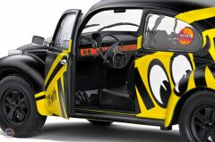 1:18 Solido 1974 Volkswagen Beetle 1303 Go! With Moon