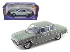 1:18 1972 Audi 100 LS Coupe