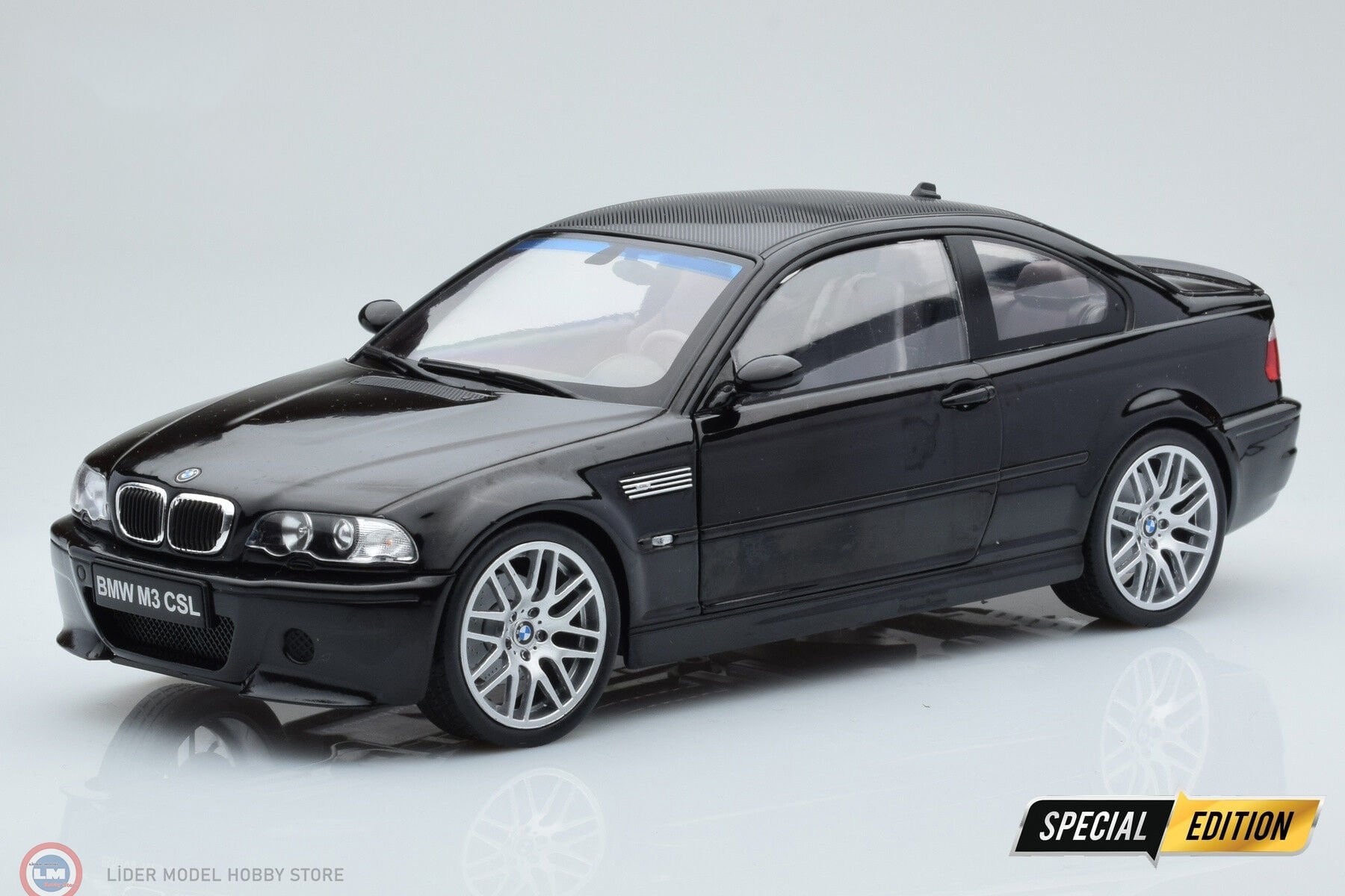 1:18 Solido 2003 BMW E46 M3 CSL