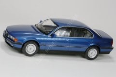 1:18 1994 BMW 740i E38 series 1