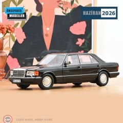 1:18 Norev 1989 Mercedes Benz 560 SEL W126
