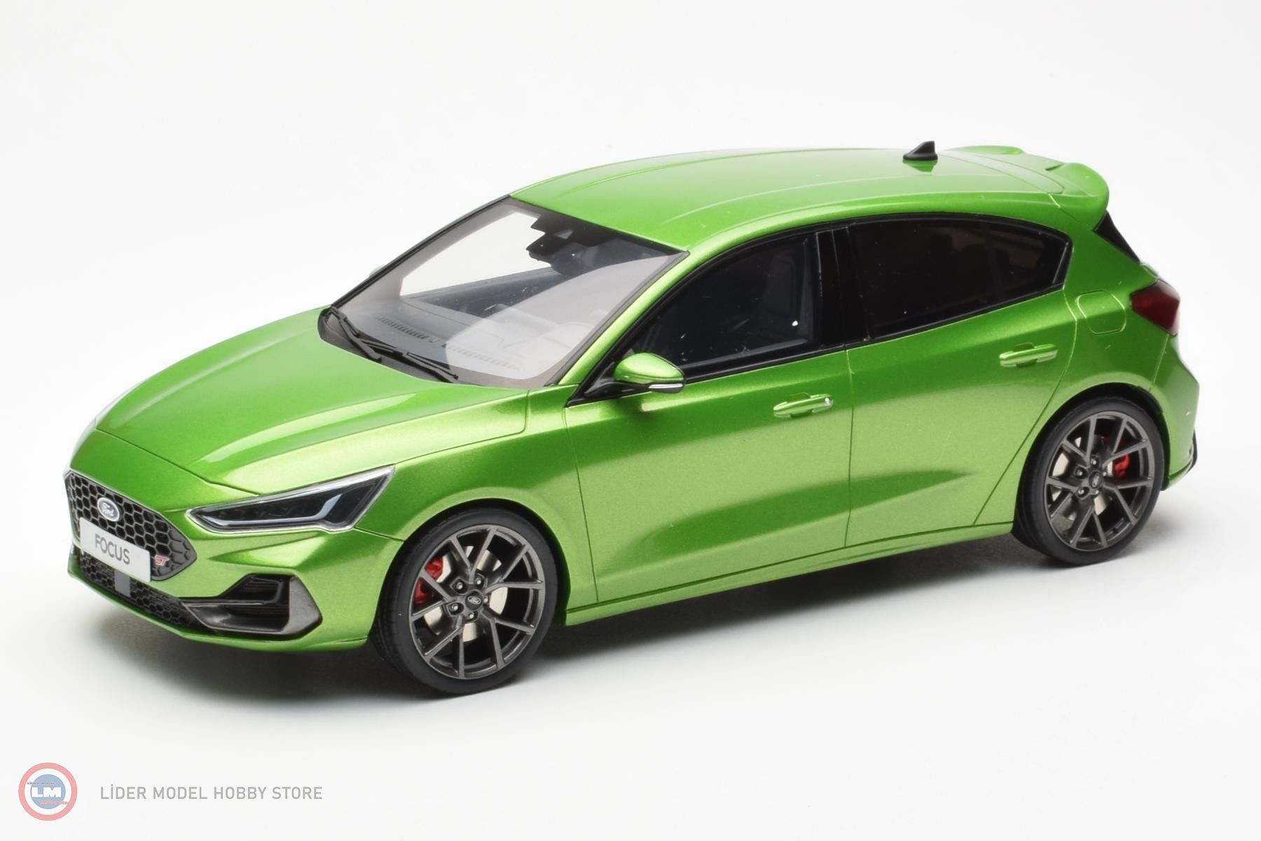 1:18 2022 Ford Ford Focus Mk5 ST