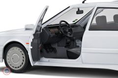 1:18 1988 Renault 21 Turbo MK1