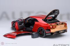 1:18 Autoart Nissan GT-R50 Italdesign Metallic Red Gold