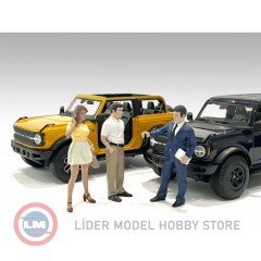 1:18  American Diorama '' The Dealership '' Salesperson I 76307