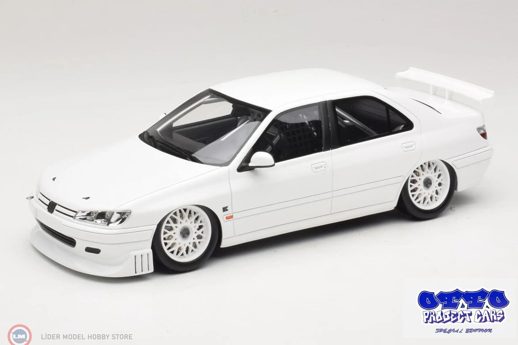 1:18 OTTO 2024 Peugeot 406 by Khyzyl Saleem White - Project Cars Serisi