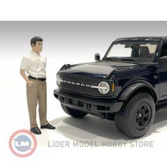 1:18  American Diorama '' The Dealership '' Customer I 76308