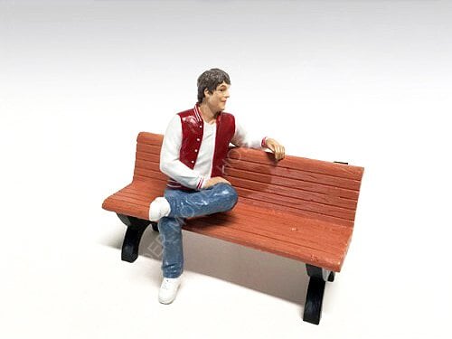 1:18 American Diorama Oturan Adam Figürü 23887