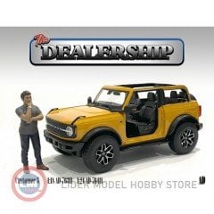 1:18  American Diorama '' The Dealership '' Customer III 76311