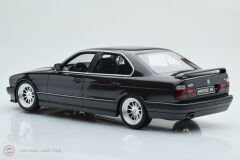 1:18 1989 BMW M5 Hartge H5 V12 (E34) Sedan Diamond Black Metallic