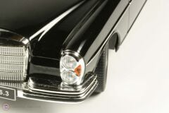 1:18 KK Scale 1972 Mercedes Benz S Class 300SEL 6.3 W108 / W109