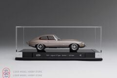 1:18 Amalgam 1961 Jaguar E-type Coupe