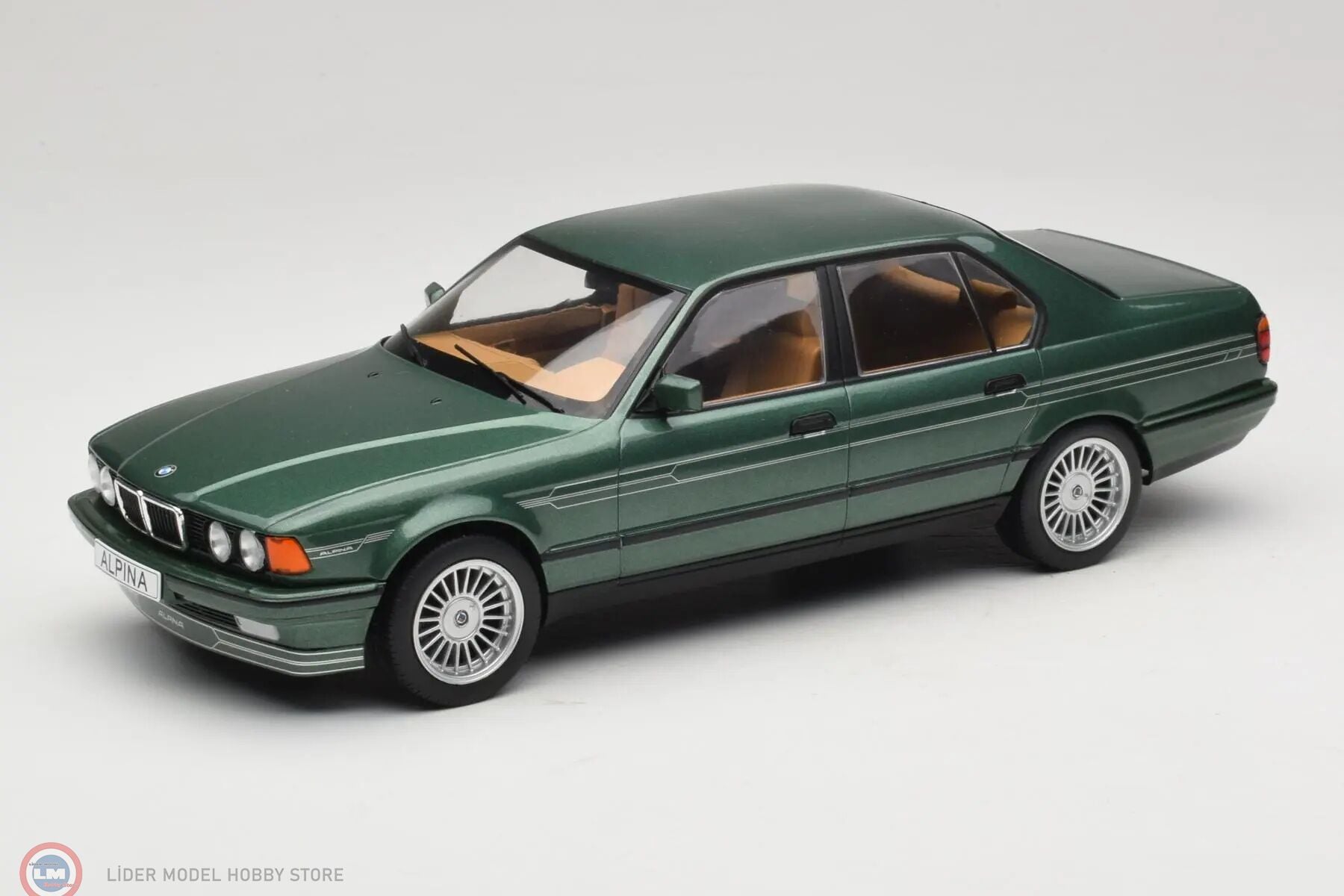 1:18 MCG 1992 BMW E34 Alpina B11 3.5