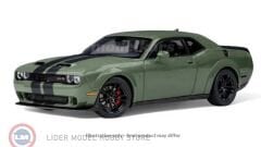 1:18 Autoart 2022 Dodge Challenger SRT Jailbreak (F8 Green)