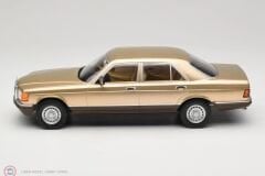 1:18 MCG 1979 Mercedes Benz S-Klasse (W126)