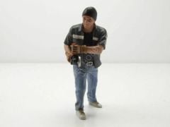 1:18 American Diorama Tamirci Mr.Chopman The Chop Shop 38161