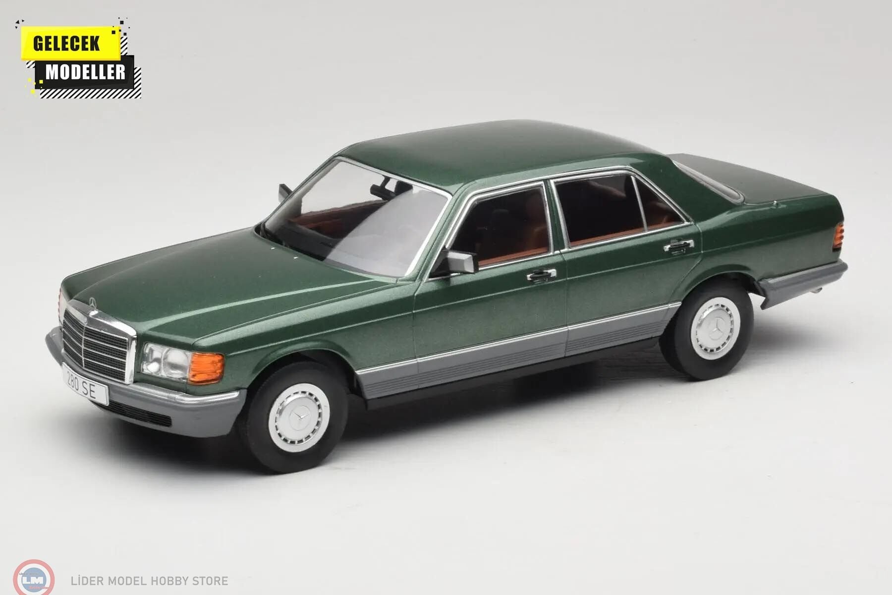 1:18 MCG 1979 Mercedes Benz S-Klasse (W126)