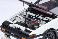1:18 Autoart Toyota Sprinter Trueno (AE86) Project D Final version 30th Anniversary
