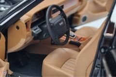 1:18 Almost Real 1986 Jaguar DAIMLER XJ6 (XJ40)