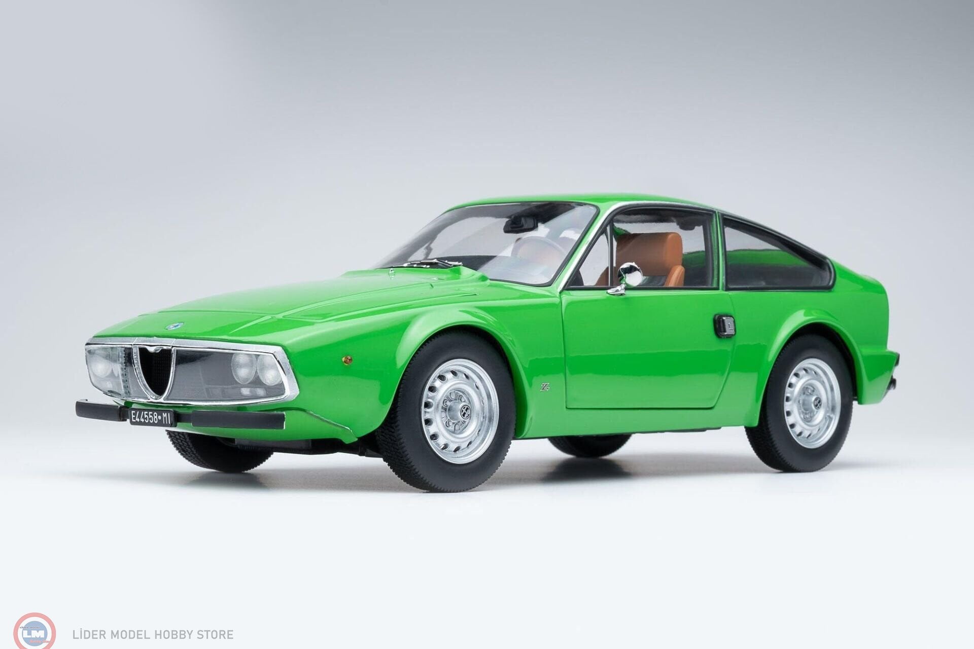 1:18 Norev 1969 Alfa Romeo Junior Zagato