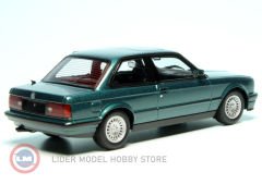 1:43 1989 BMW 3-SERIES (E30)