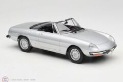 1:18 Norev 1973 Alfa Romeo 2000 Spider
