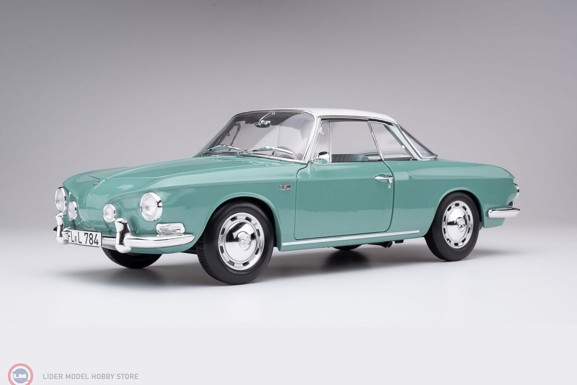 1:18 Norev 1961 Volkswagen Karmann Ghia Typ 34 - Pazific green  white top