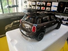 - Kusurlu Model - Norev  2010 Mini Cooper S Countryman